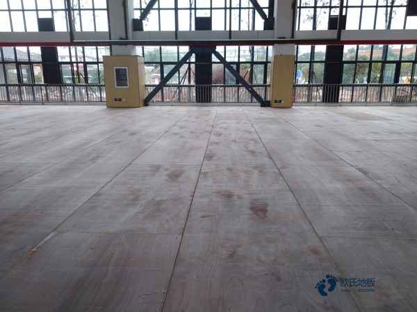 国产篮球场地木地板安装公司